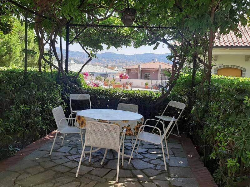Casa Gazzano Villa อิมเปรีอา ภายนอก รูปภาพ